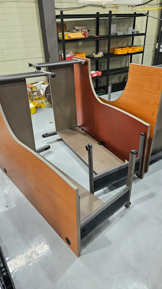 중고 사무용책상(1200*1600)