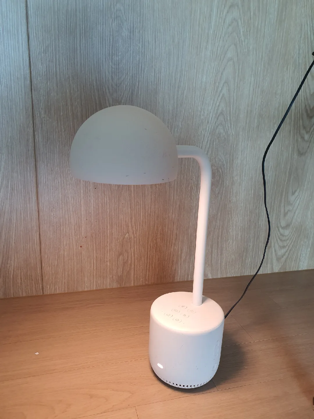 클로바 램프 AI스피커 NL-E100KR