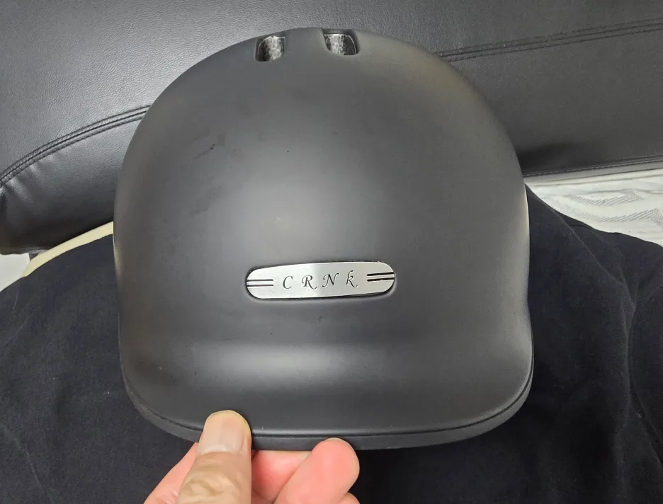 중고 크랭크 탱고 자전거 헬멧 검정