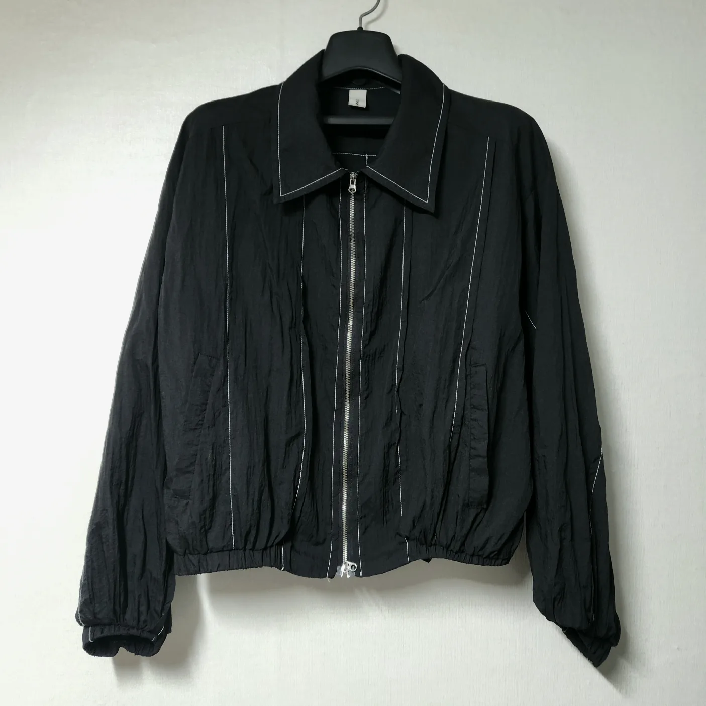 [ 여성 ] raw row 투웨이 나일론 스티치 크롭 바람막이 ( 택배 무료 )