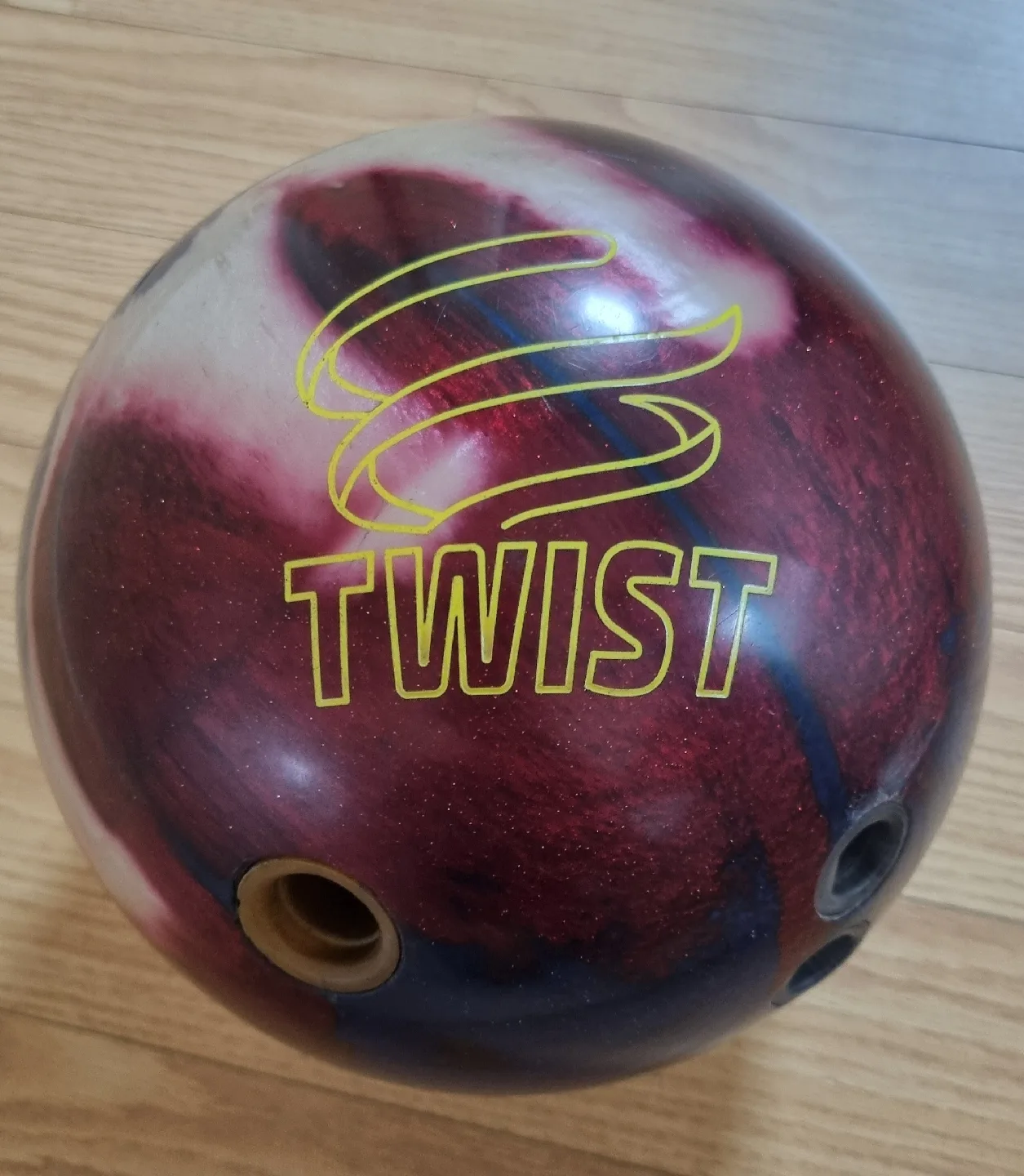 브런스윅 트위스트 11p 중고볼