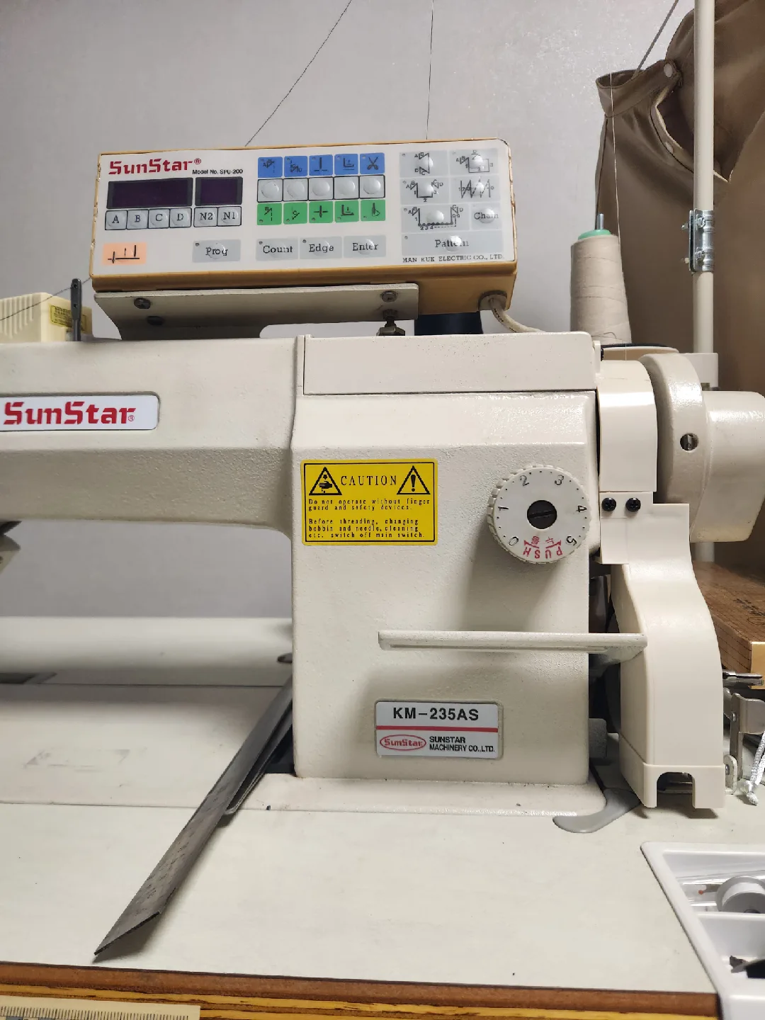 썬스타 중고 미싱 KM-235AS