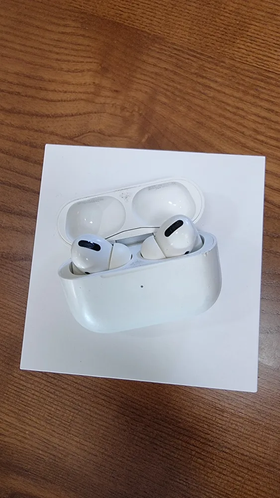 애플 에어팟 프로 1세대 중고 판매요~