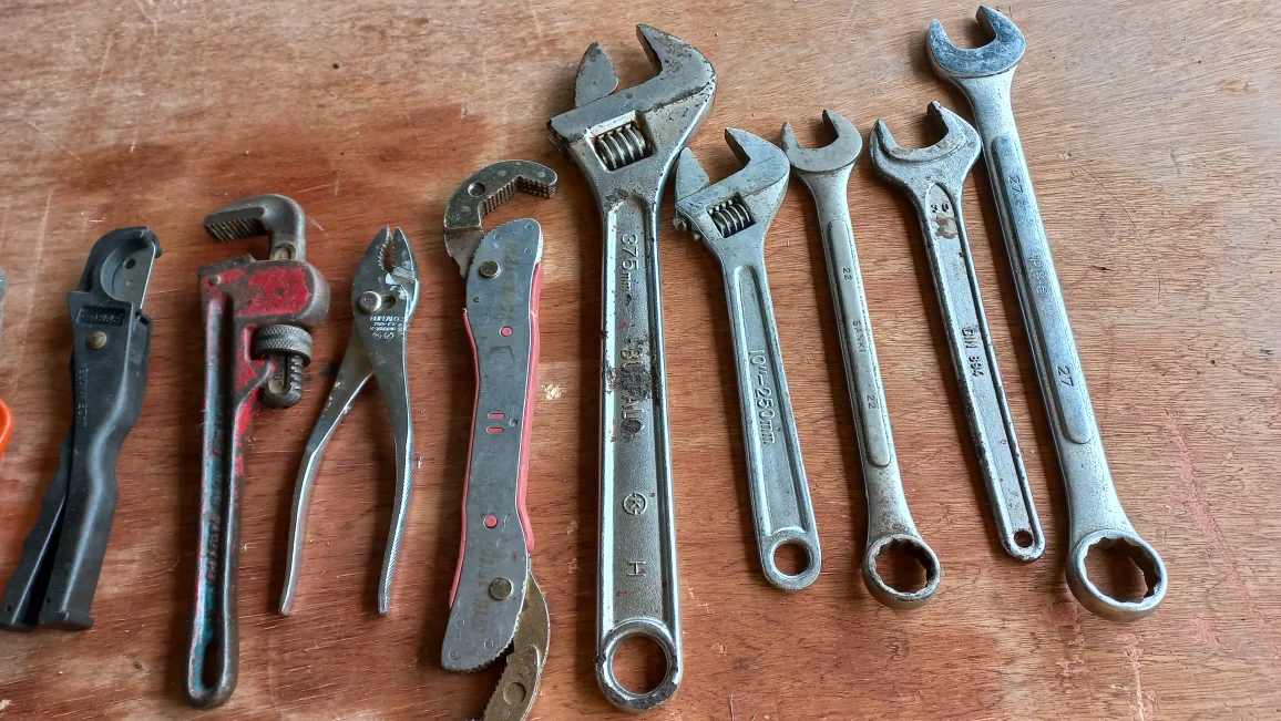 중고 몽키스패너, 플라이어, 렌치 외 공구 세트