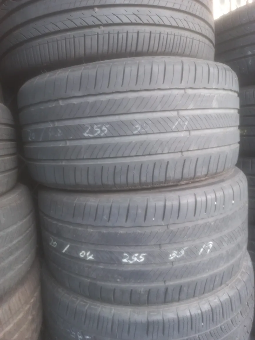 255  35-19중고 타이어