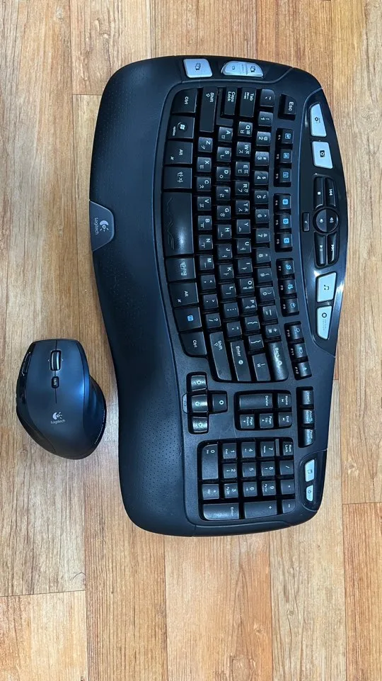 로지텍 키보드 Y-RBN90  과 마우스