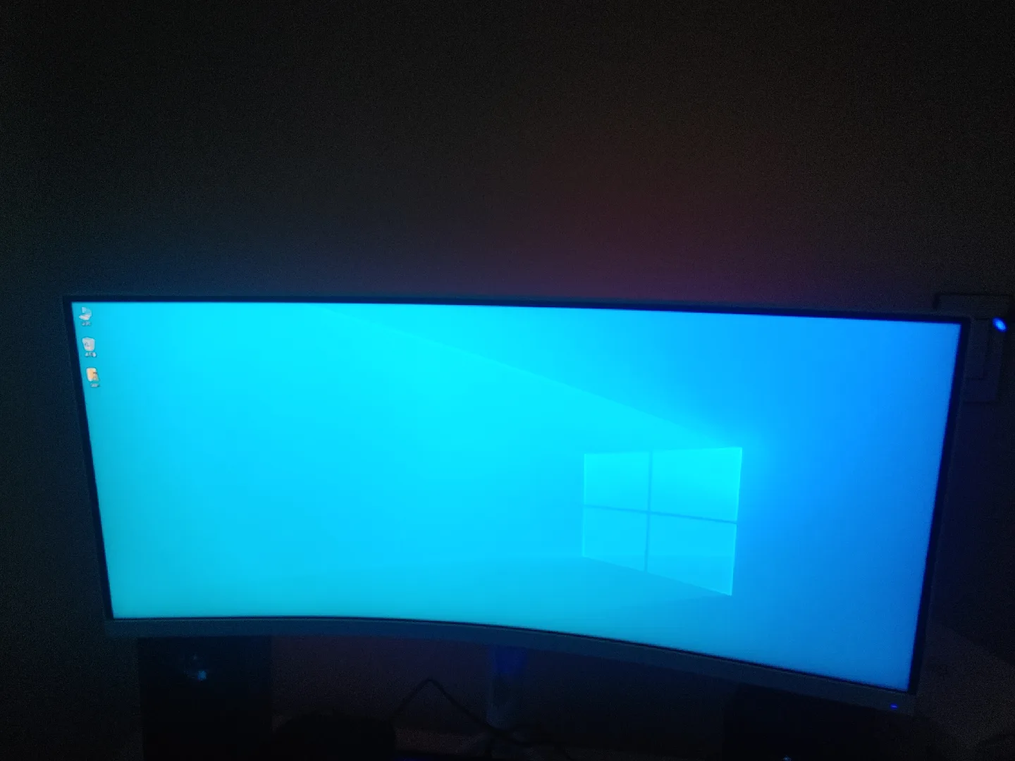 30인치 한성 커브드 200HZ 게이밍 모니터 중고