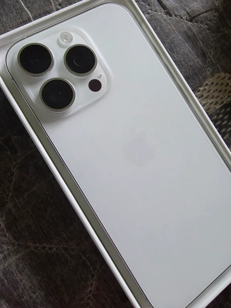 아이폰 16 Pro 화이트 256GB