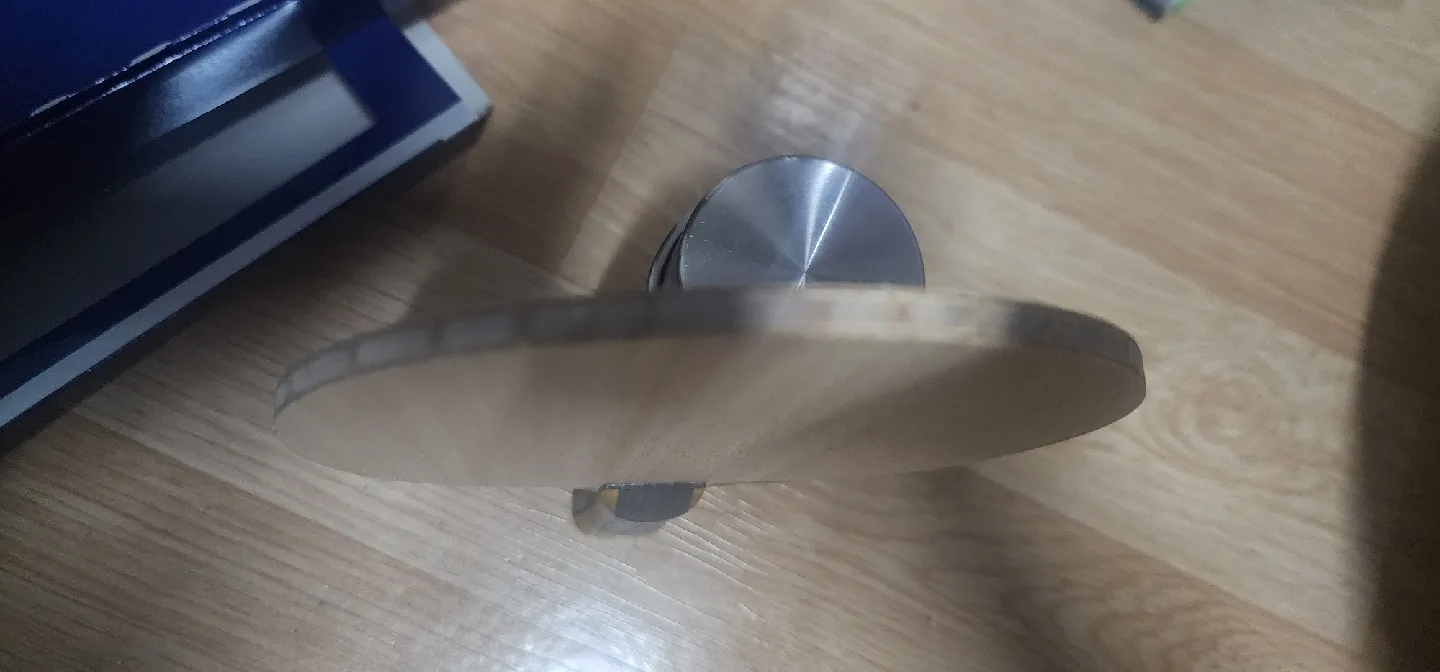 버터플라이 아우터포스 ZLC 탁구라켓 중고 팝니다