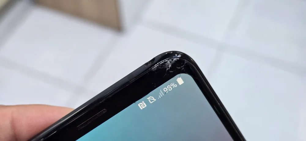 LG V30+ ThinQ 중고폰 팝니다.