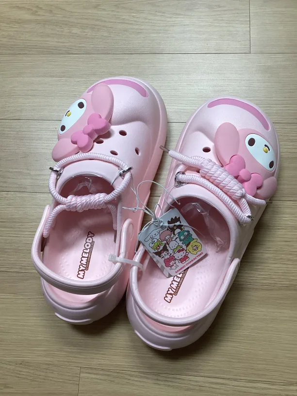 [ 집 정리중 ] 마이멜로디 크록스 ( 정품인지 확인불가 )