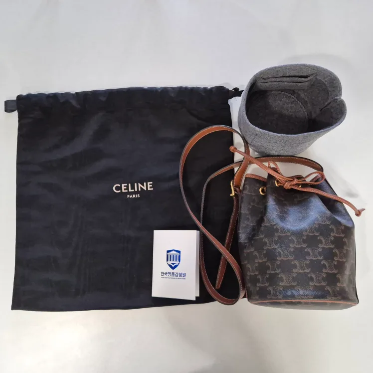 (정품)셀린느  드로우 스트링백 미니