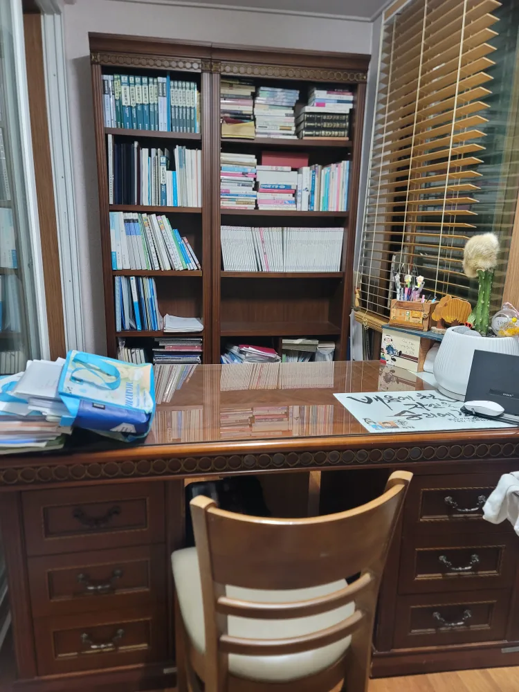서재책상 책꽂이