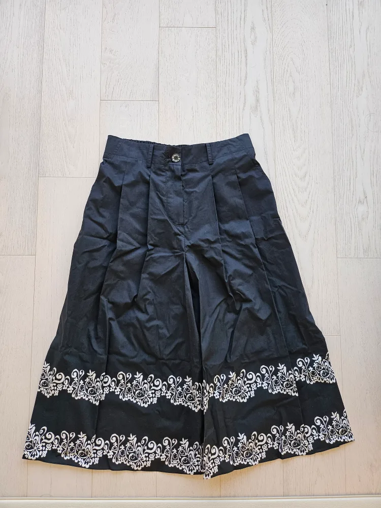 Devastée Paris 데바스테 파리 와이드 팬츠 치마바지(새제품)