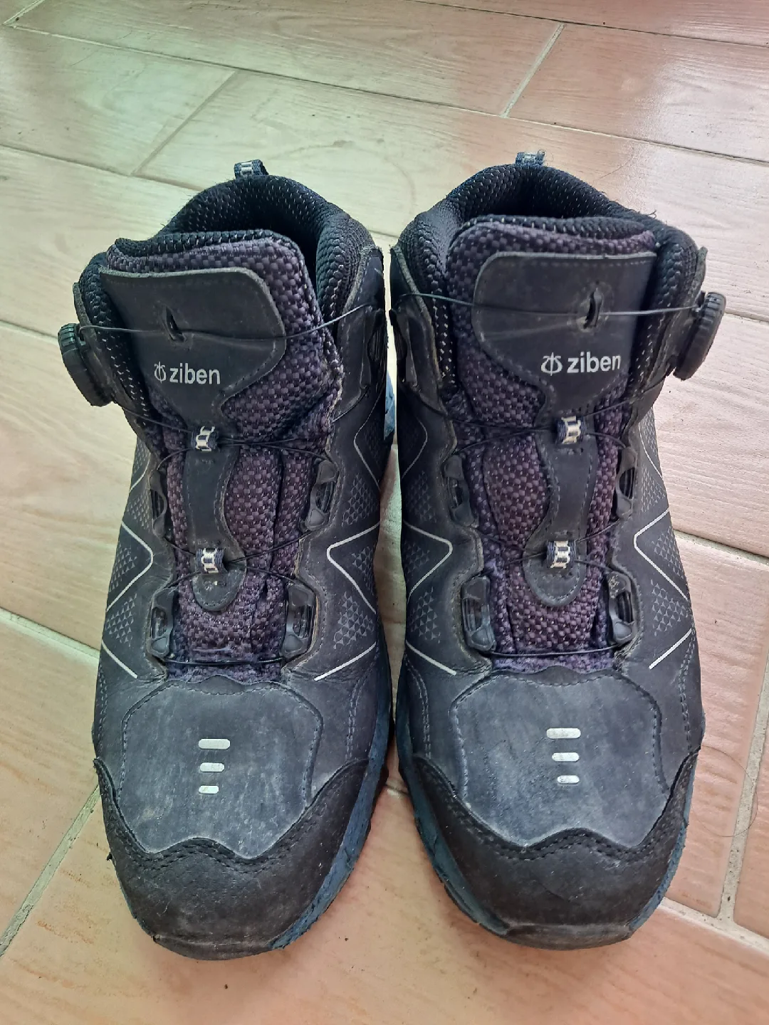 지벤 안전화 Z3-171S 260mm중고 가격인하!!