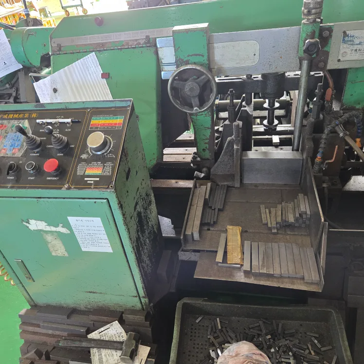 산업용 톱기계 중고.판매합니다