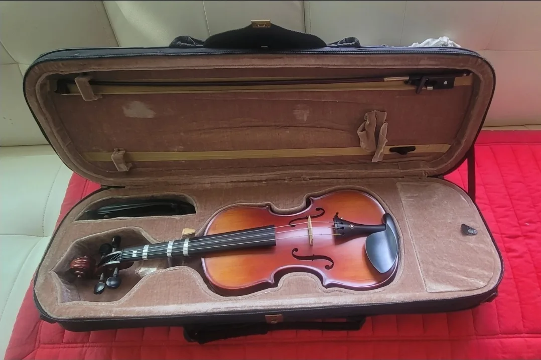 어린이용 중고 바이올린 판매합니다~