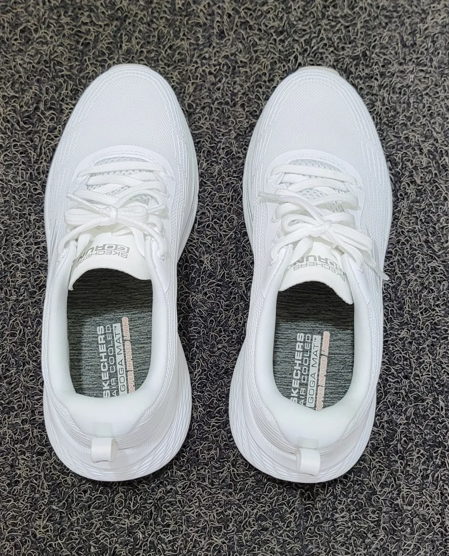 스케쳐스 여성 운동화 235