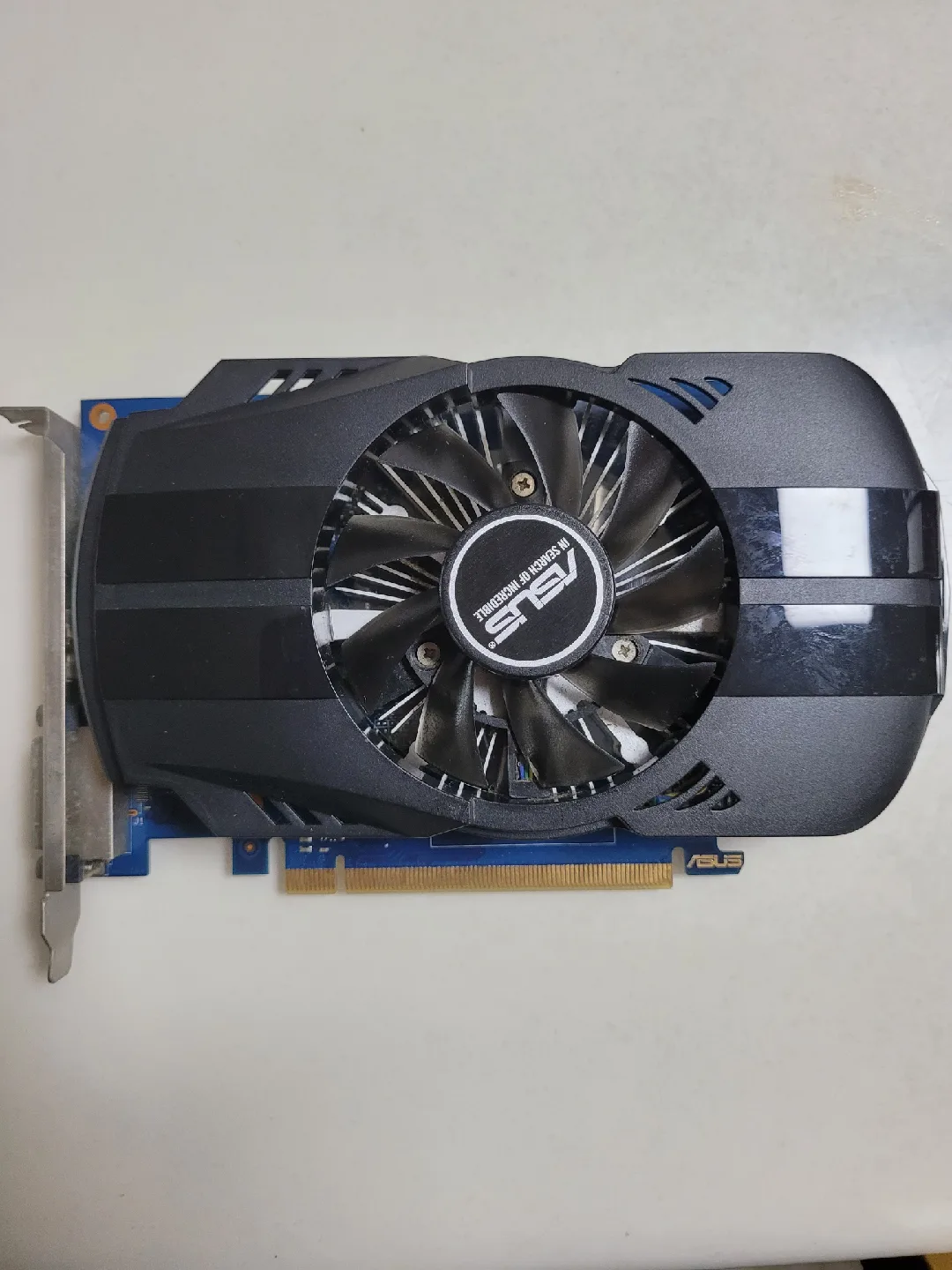 ASUS 그래픽 카드gt1030(중고품)