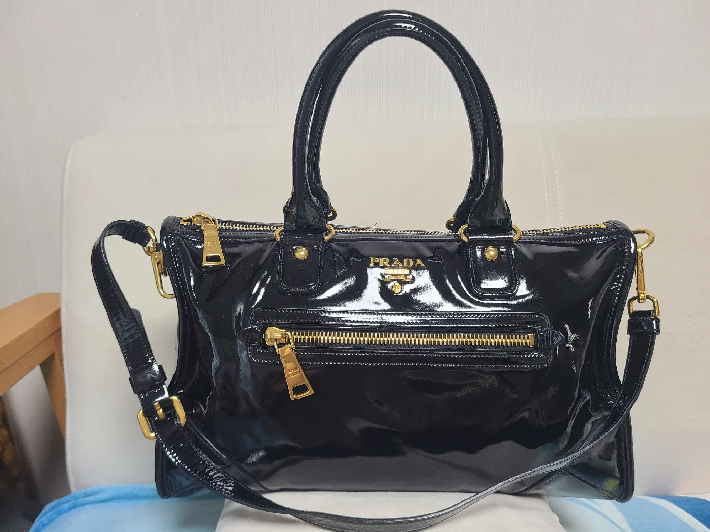 프라다 비텔로 다이노 모터백 숄더백(BL0639) 중고 명품 가방