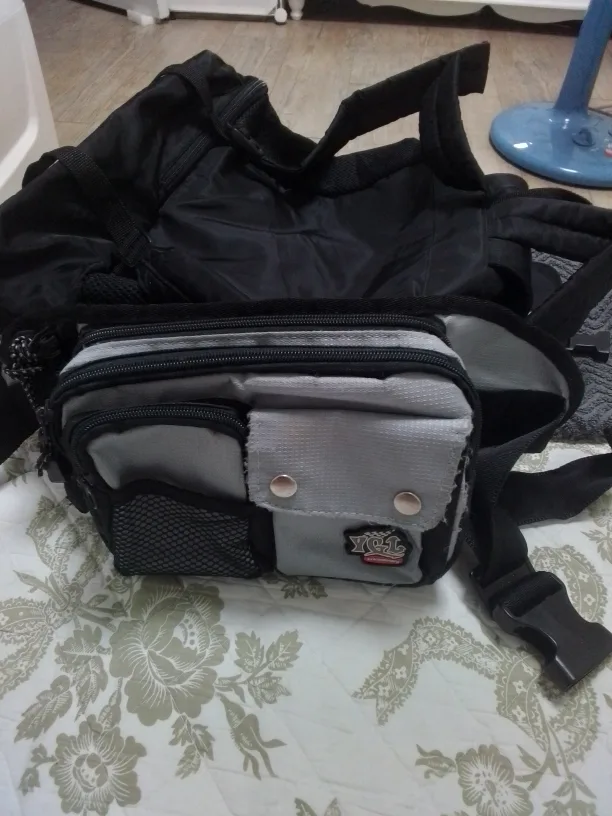 백팩과 힙색 당근해여