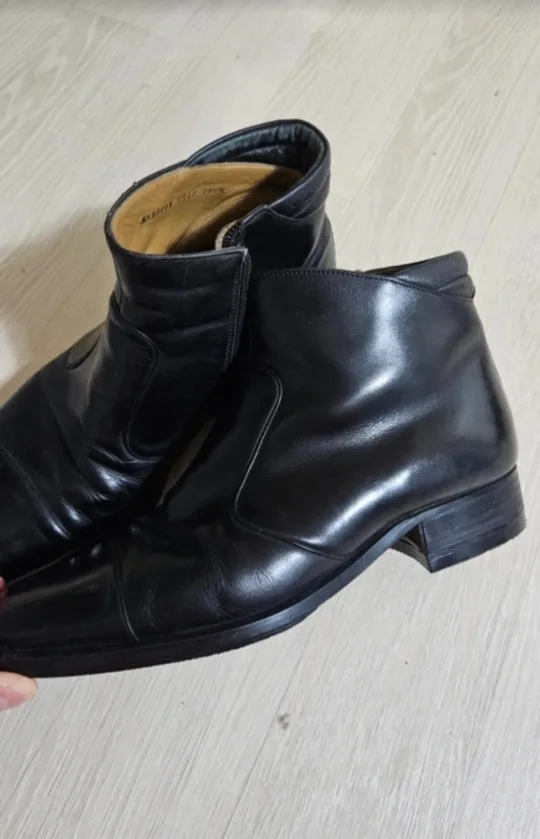 발렌시아가 블랙 앵클 부츠 255 ~ 260