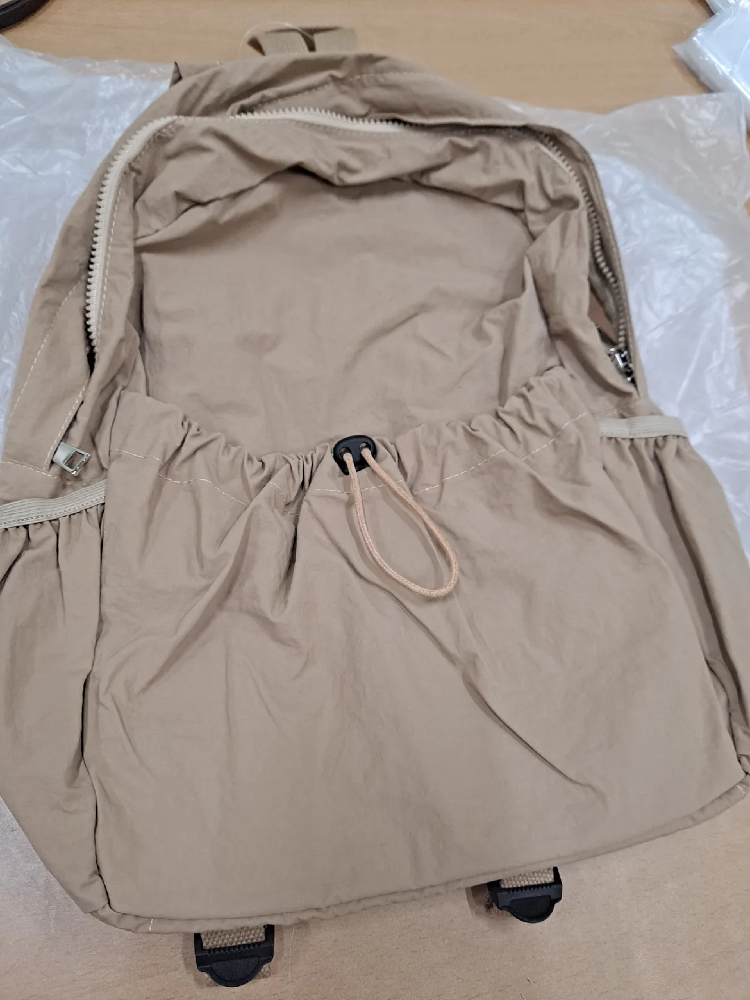 🎒 가벼운 다용도 백팩