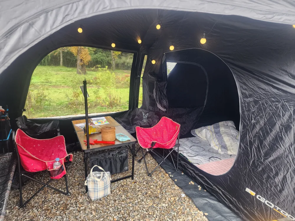 암막텐트(중고) 사용 하는되  문제는 없지만 새거는 아니라는점^^