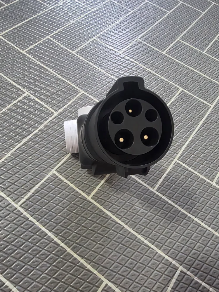 전기충전소 전동킥보드 전기자전거 전기오토바이 트위지 5핀완속 젠더 팝니다