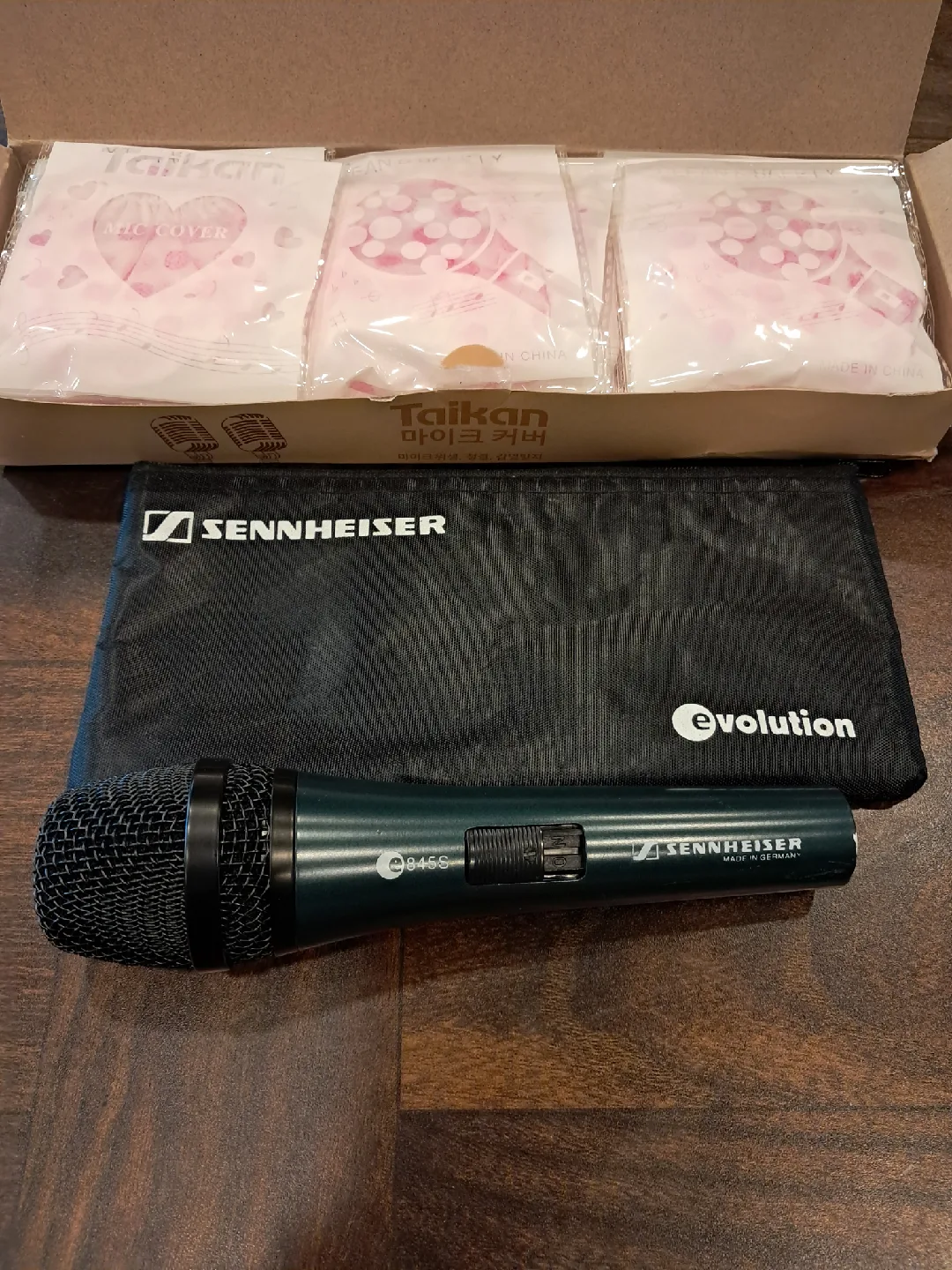 젠하이저 E845S 마이크