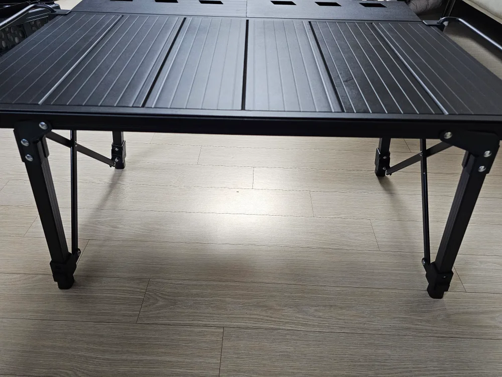 IGT캠핑 테이블, 블랙