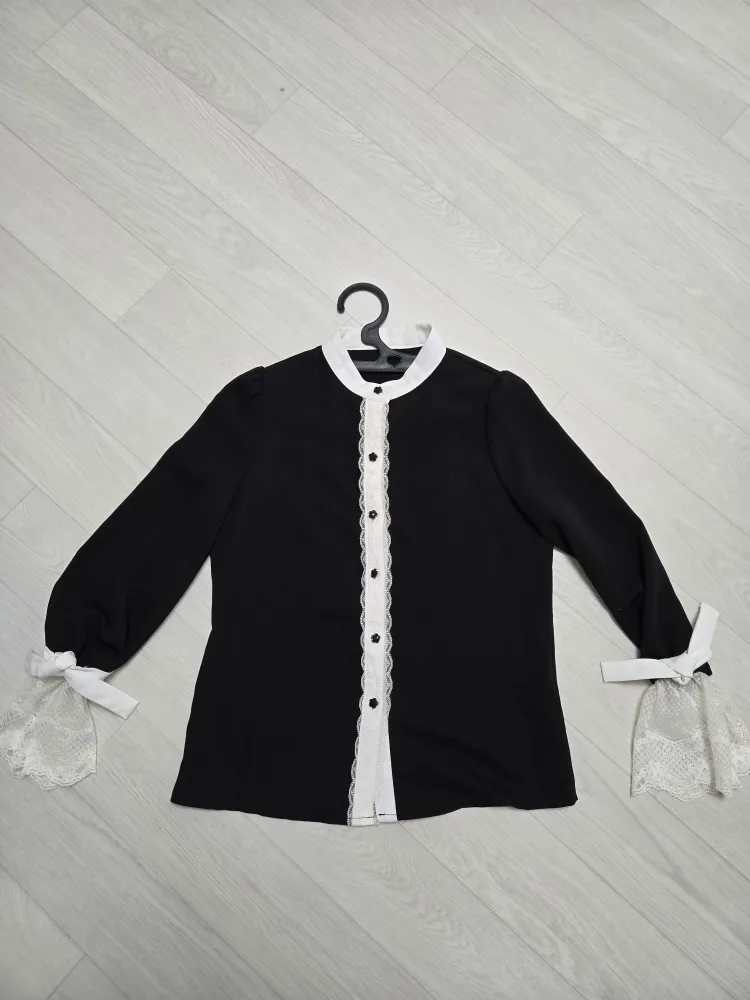 Sugar 블랙 레이스 블라우스