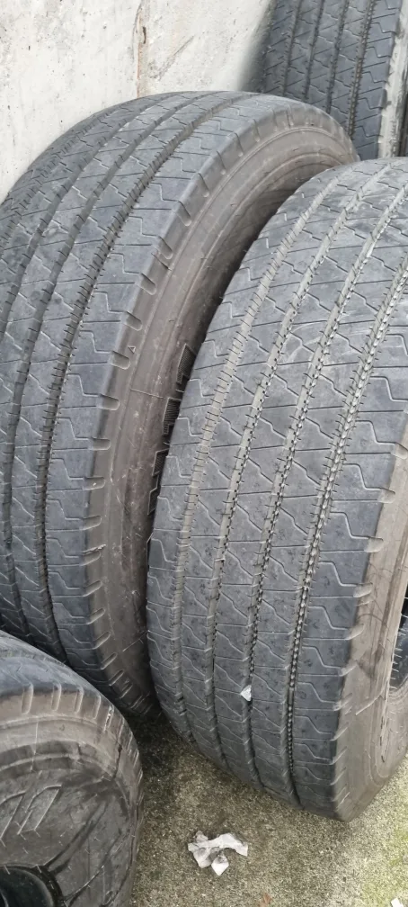 한국타이어 265/70R19.5