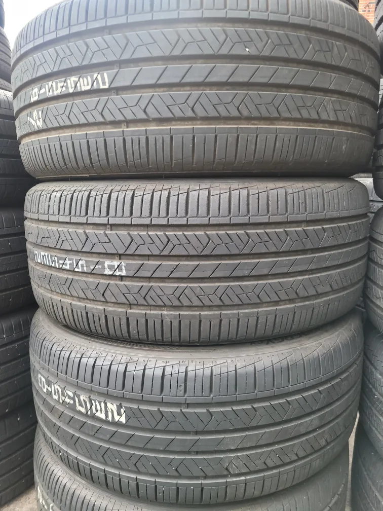 235/ 45r 18 중고