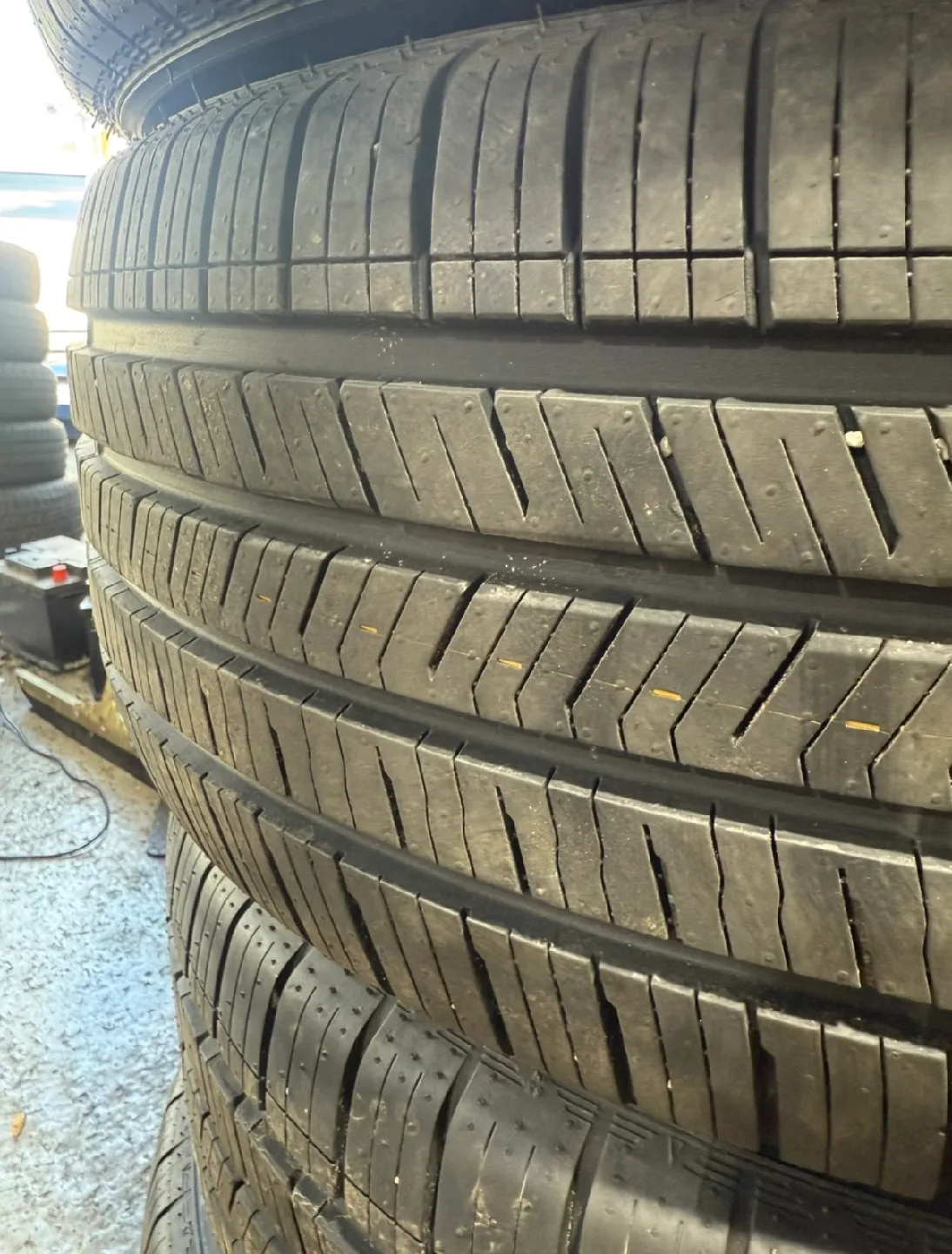 235 55 18 중고타이어 판매