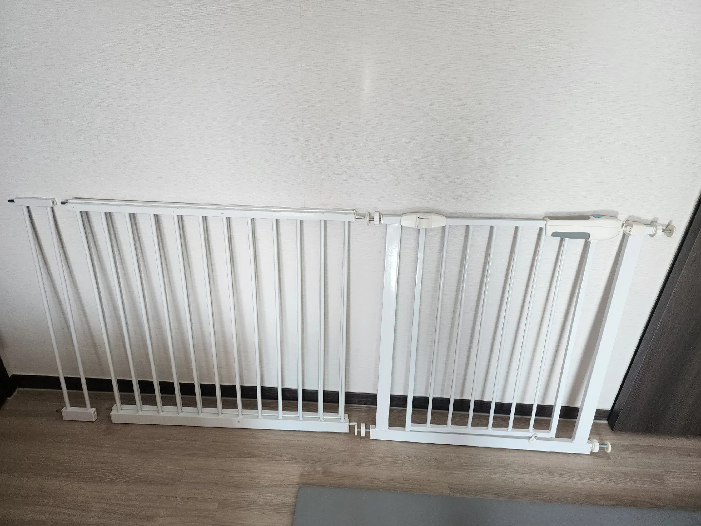 아이핏 아기 안전문 팝니다.