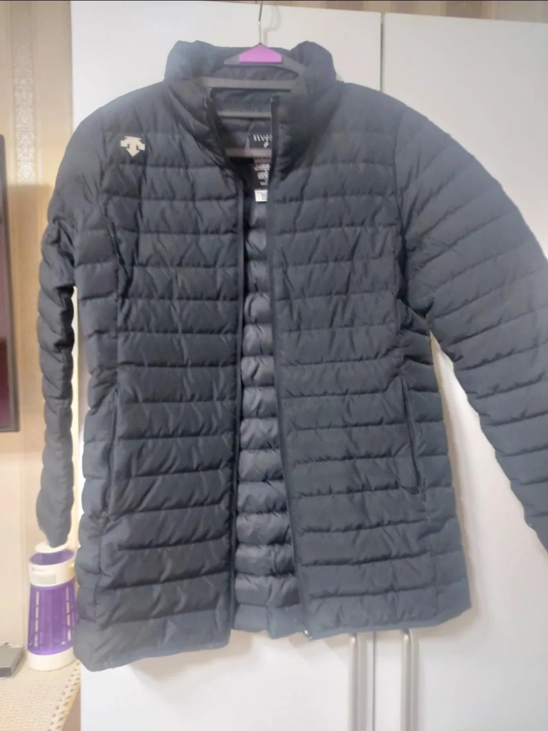 데상트 경량 패딩 블랙90