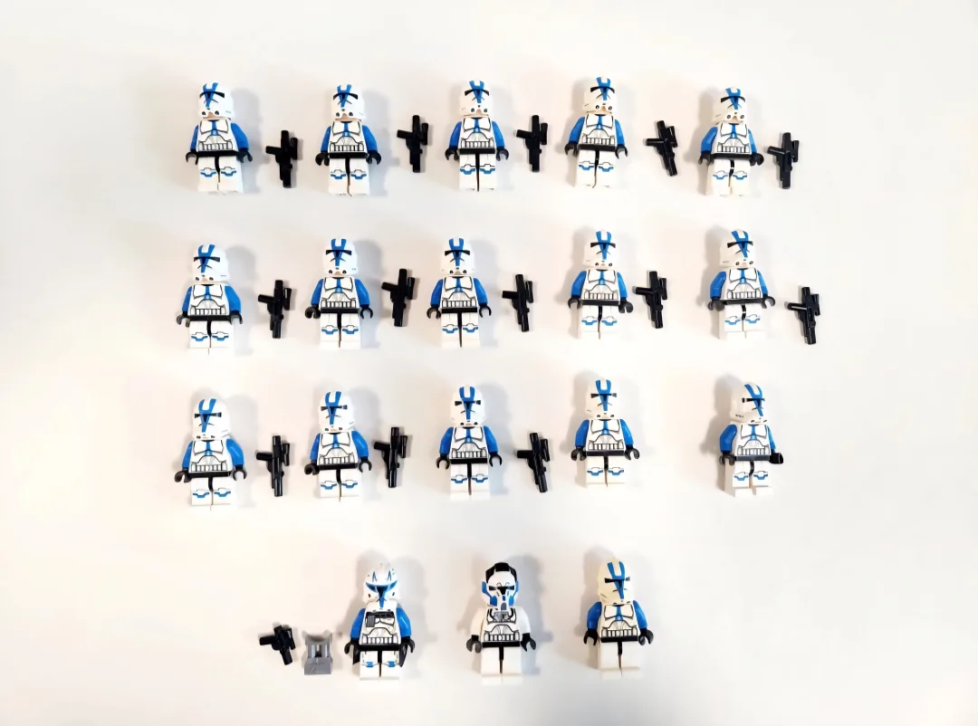 레고 스타워즈 501군단 (2013) 501군단 트루퍼 15기, 캡틴 렉스, 501군단 파일럿 일괄 중고 판매합니다