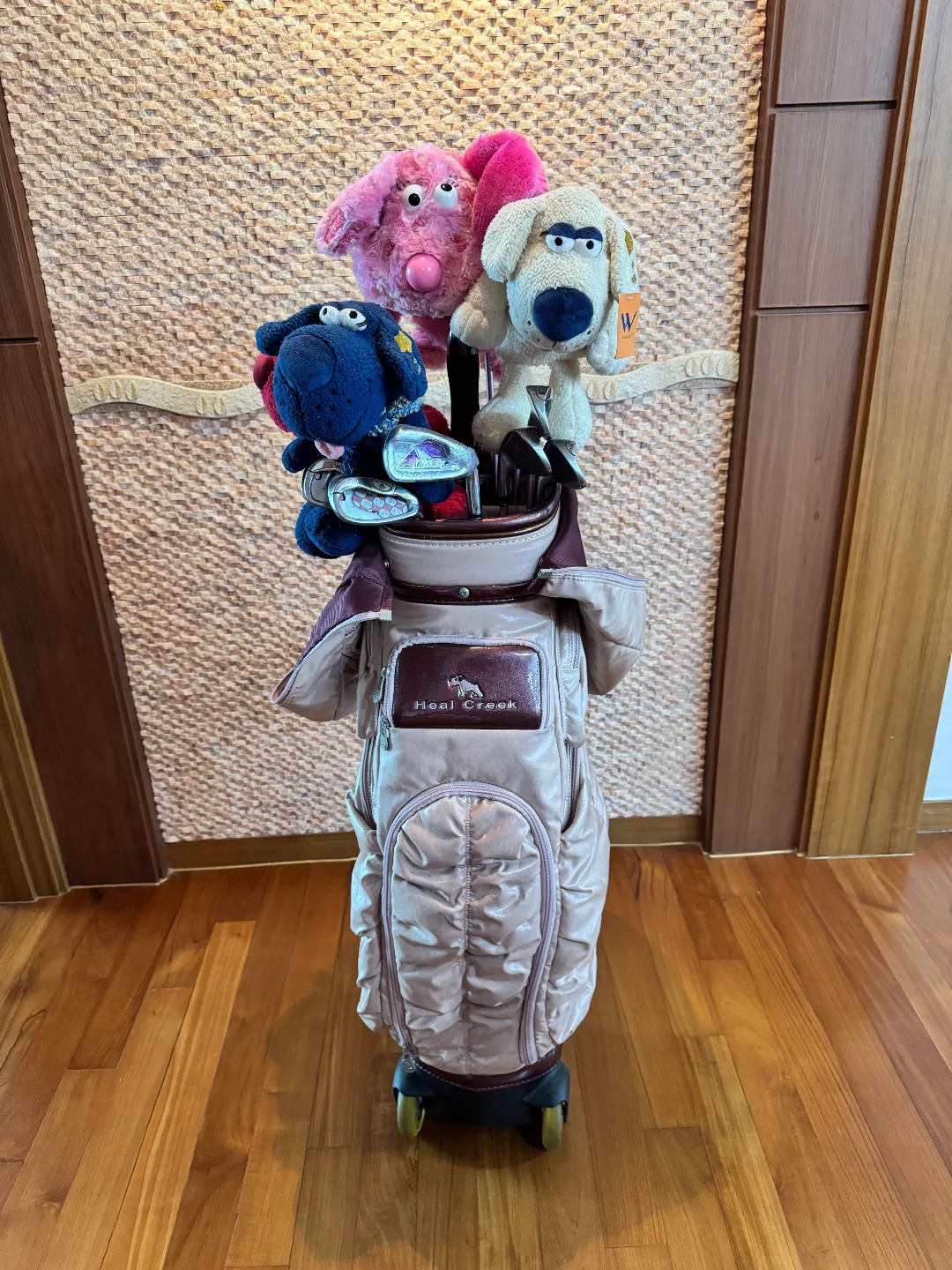 Heal Creek 퀼팅 여성골프백 풀세트