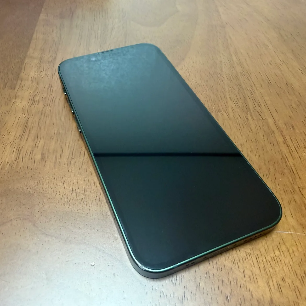 아이폰 13 미니 그린 중고 기계 팝니다