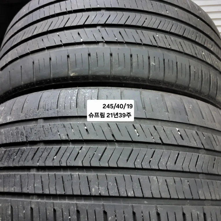 245/40/19 중고타이어