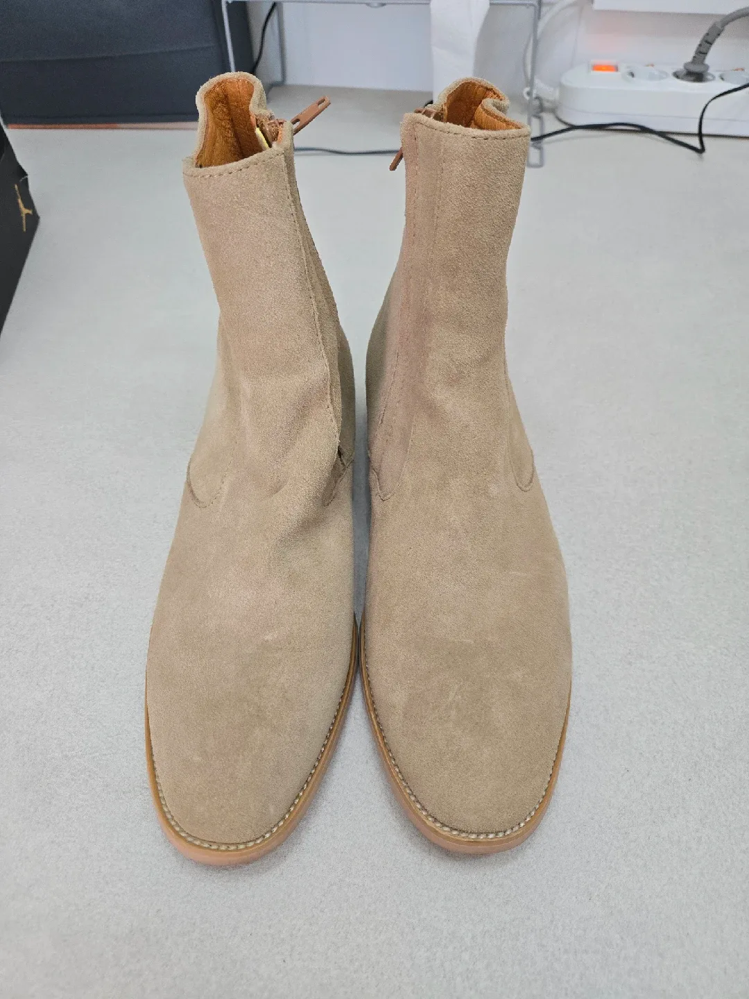 남자 지퍼 스웨이드 스트릿룩 첼시부츠 (255mm) 상태좋음