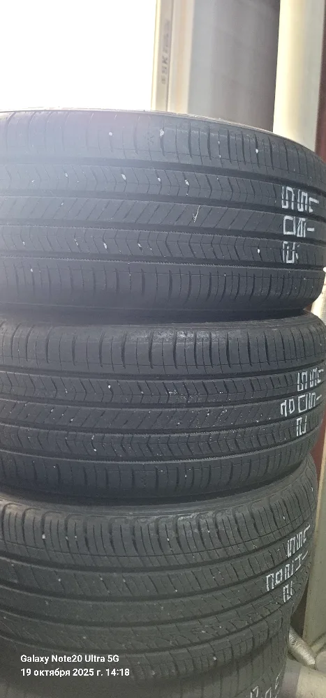 금호 TA51 205 55 17중고 타이어