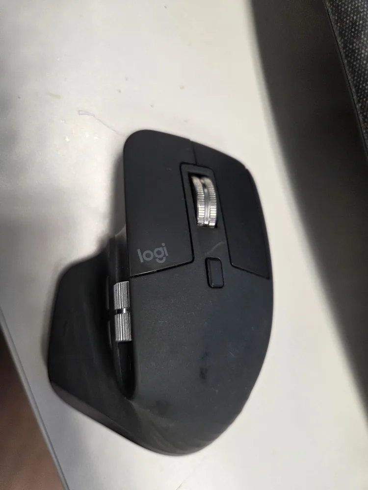 Logitech mx master 3 중고판매
