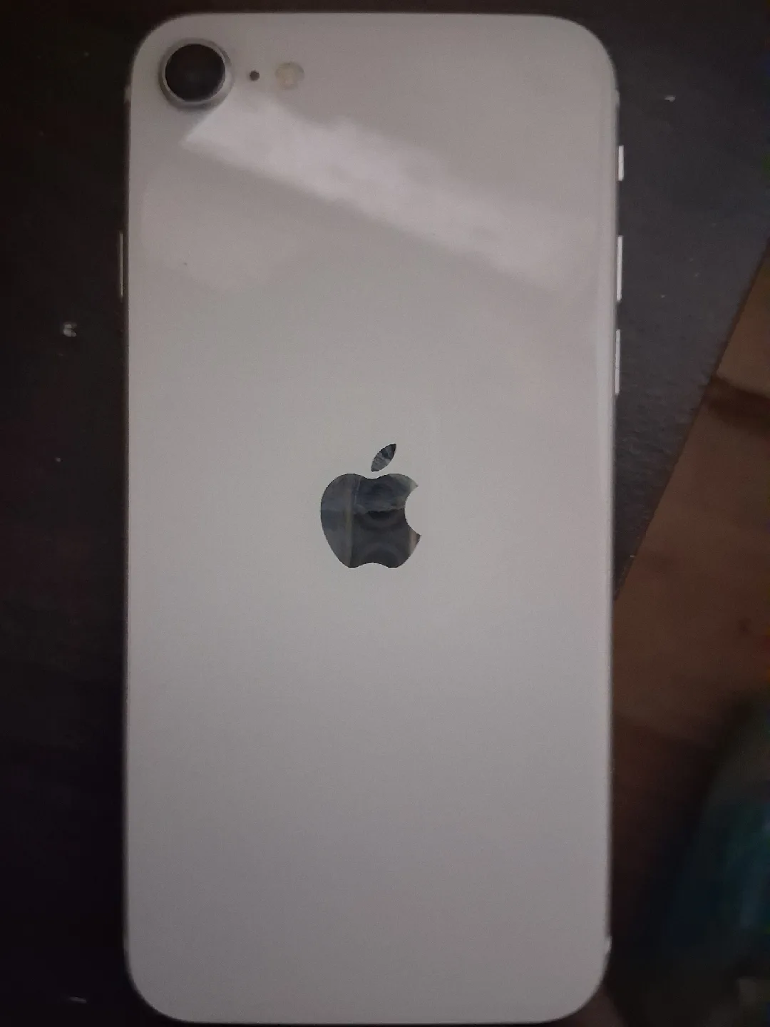 아이폰 SE2 화이트 중고폰 급처합니다