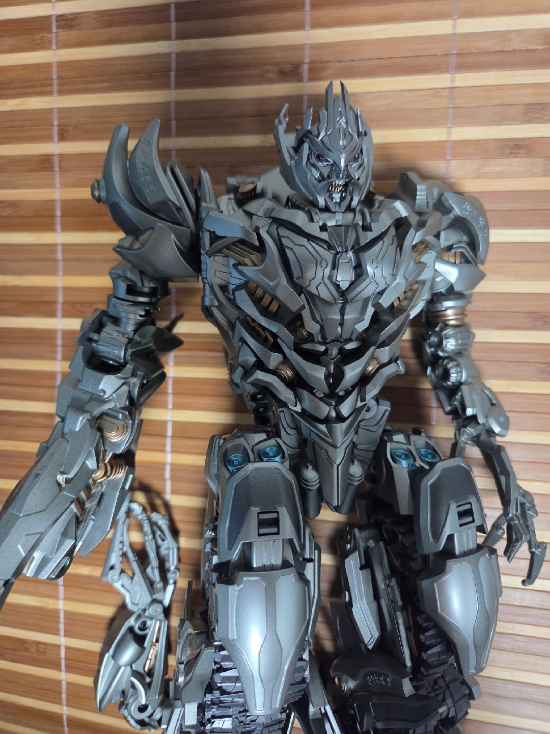 트랜스포머 메가트론 피규어 | 취미/게임/음반 | 당근 중고거래