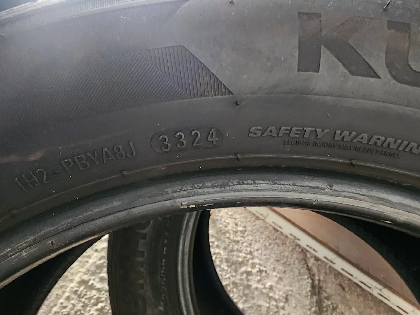 금호 Solus TA21 225/55 R17(중고)2짝