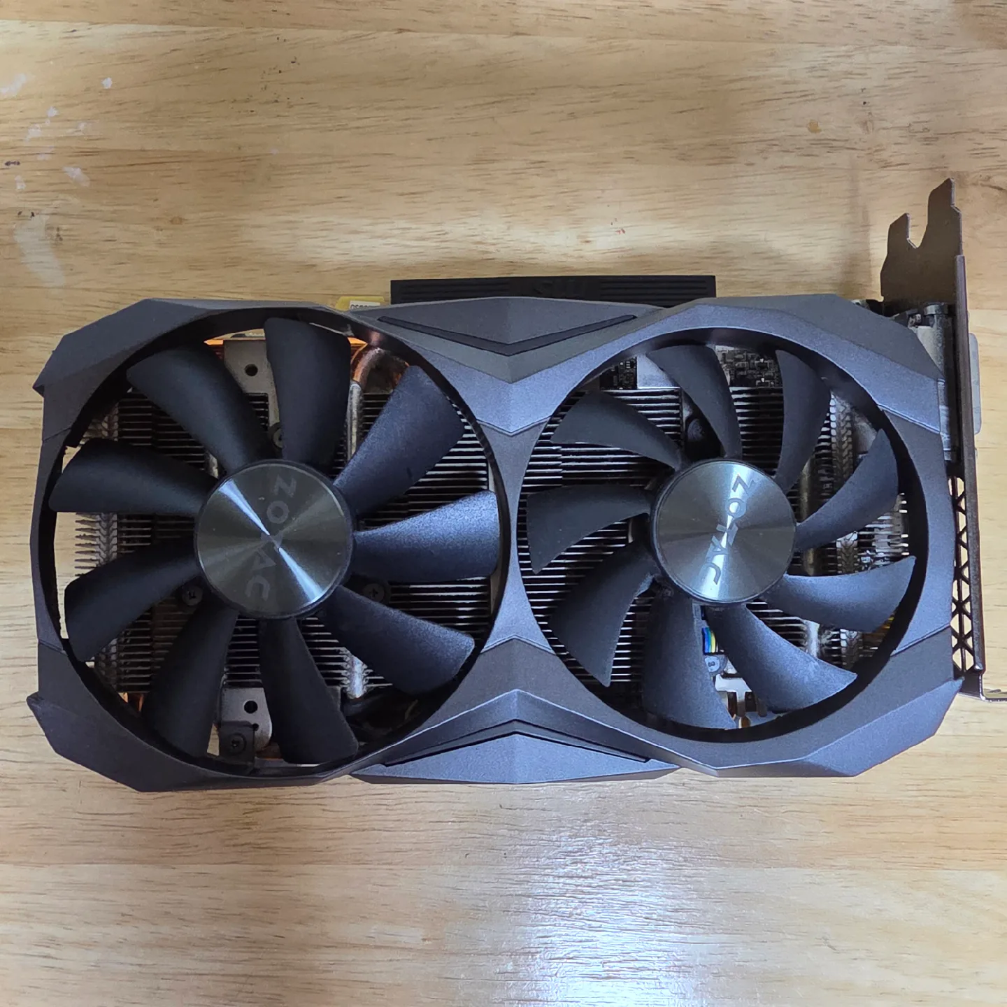 ZOTAC GTX 1070TI 그래픽 카드