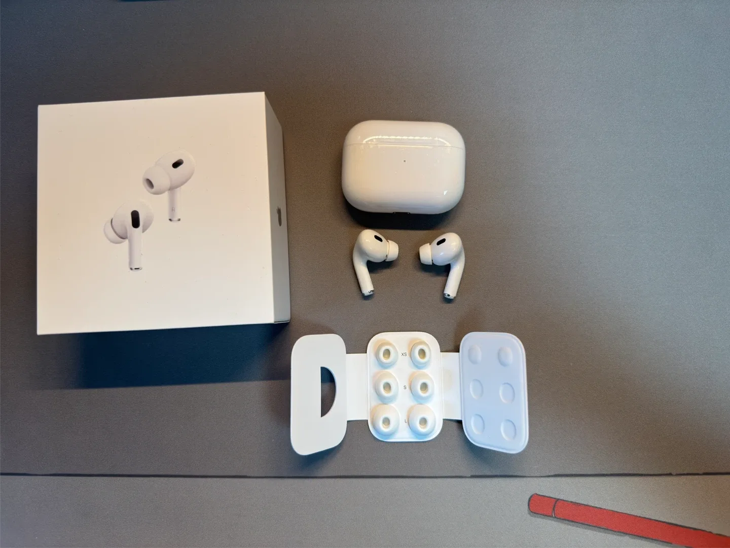 애플 에어팟 프로 2세대 (8핀)