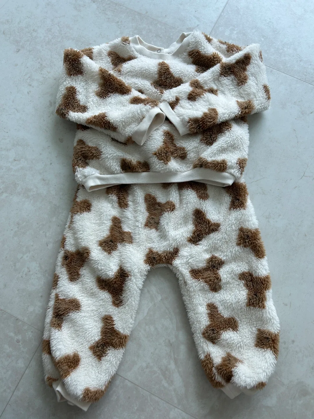 GAP 아기 곰돌이 털옷 세트 18-24M